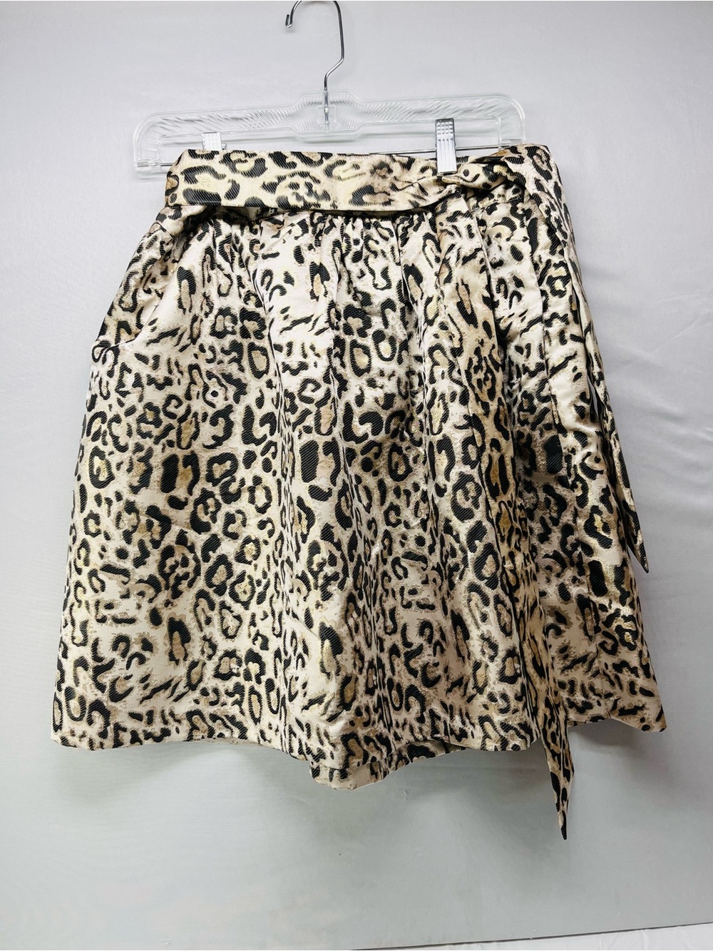 crown & ivy Shiny Leopard Print A-Line Skirt in Neutral Tones